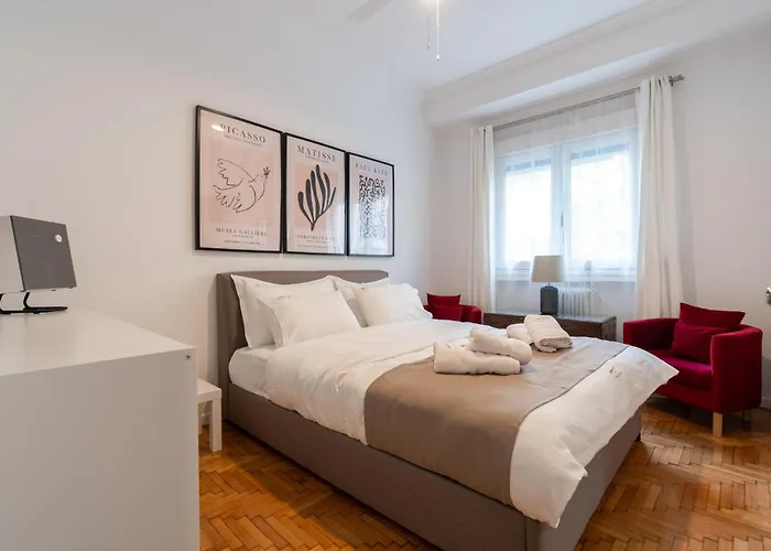 Artistic Elegance Apartment In Athens-Pagrati