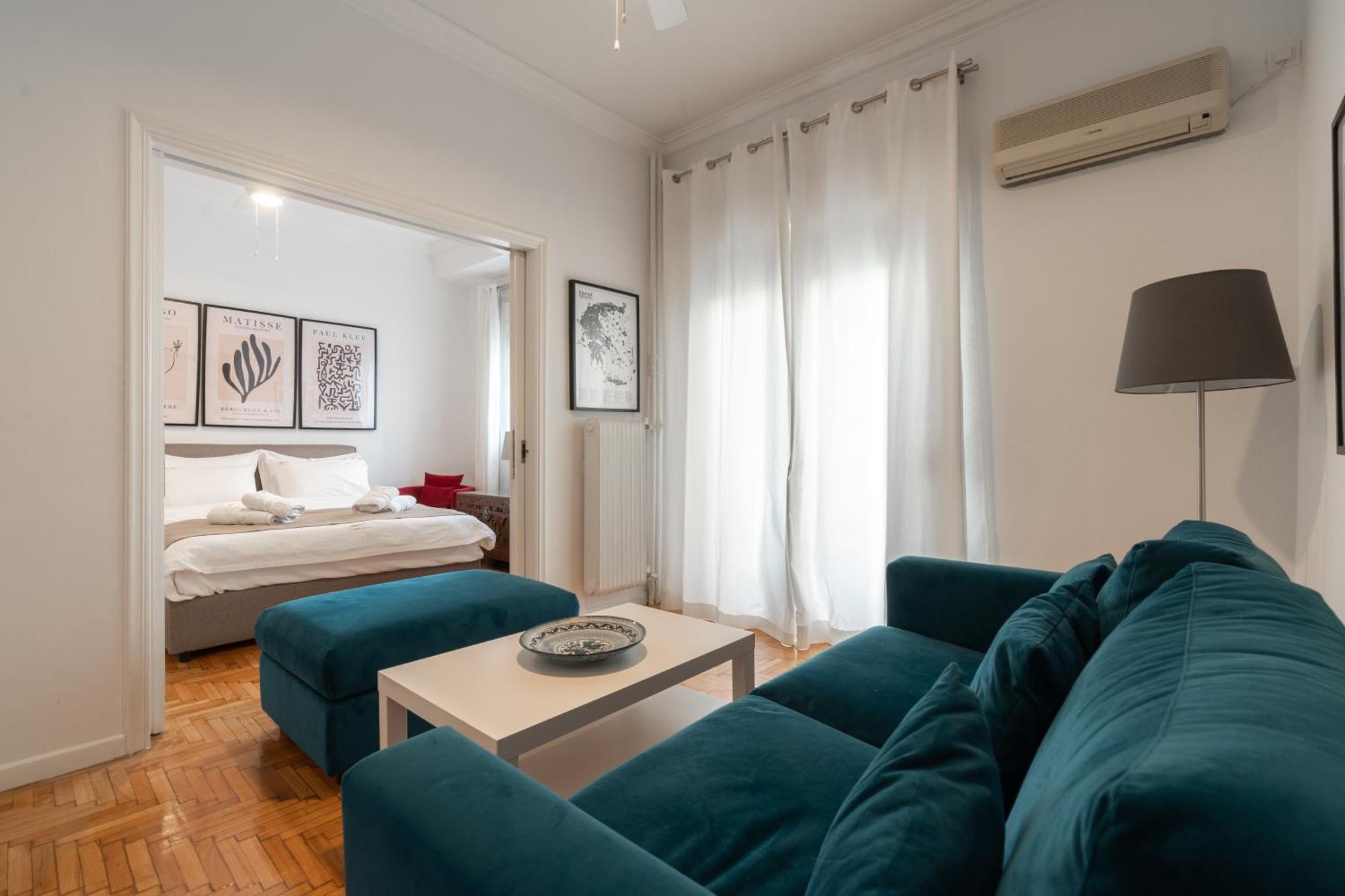 Artistic Elegance In Athens-pagrati